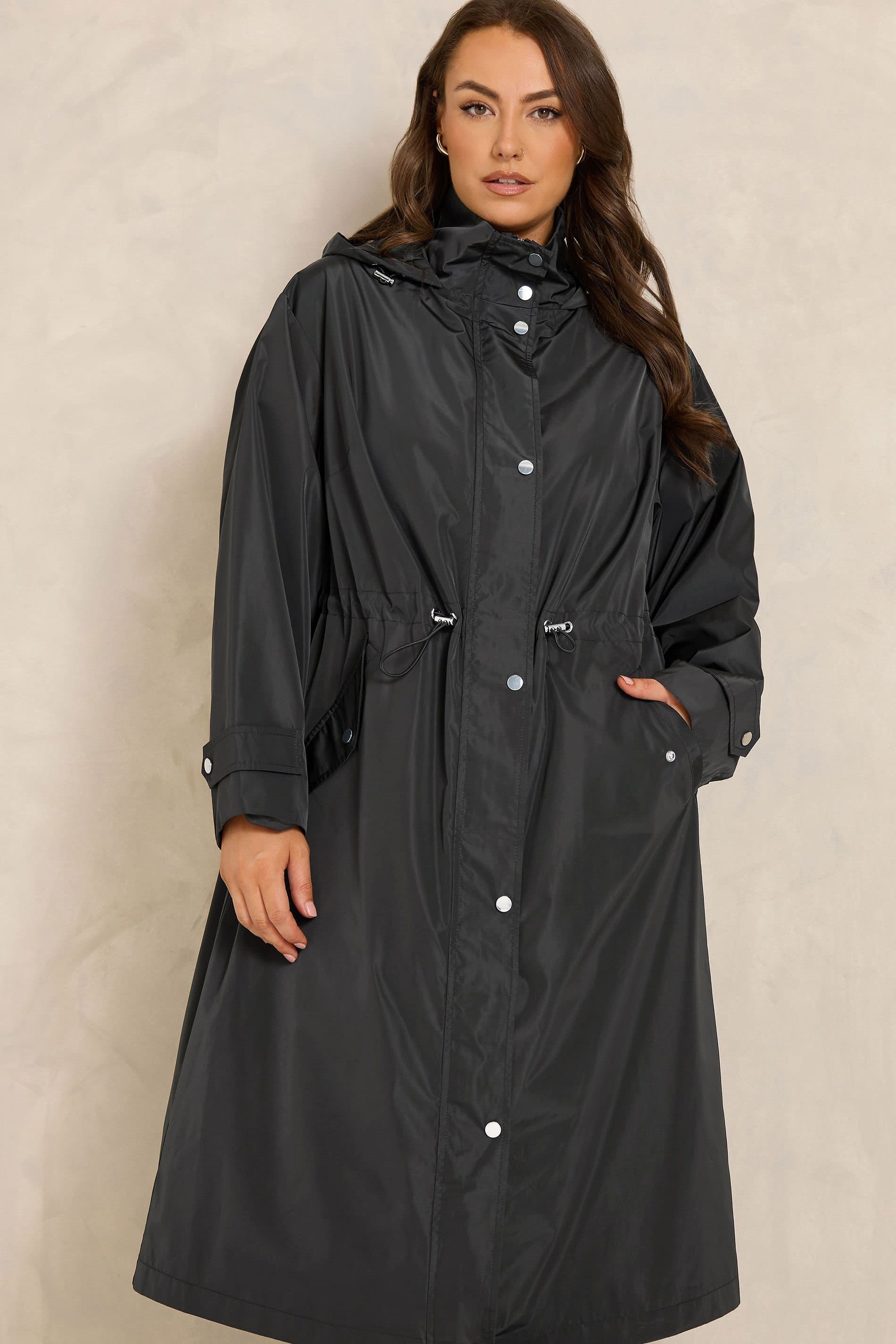 Evans Evans Women's Longline Raincoat in Black