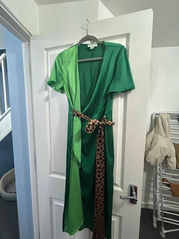 Never Fully Dressed Never fully dressed block colour silk dress size 6