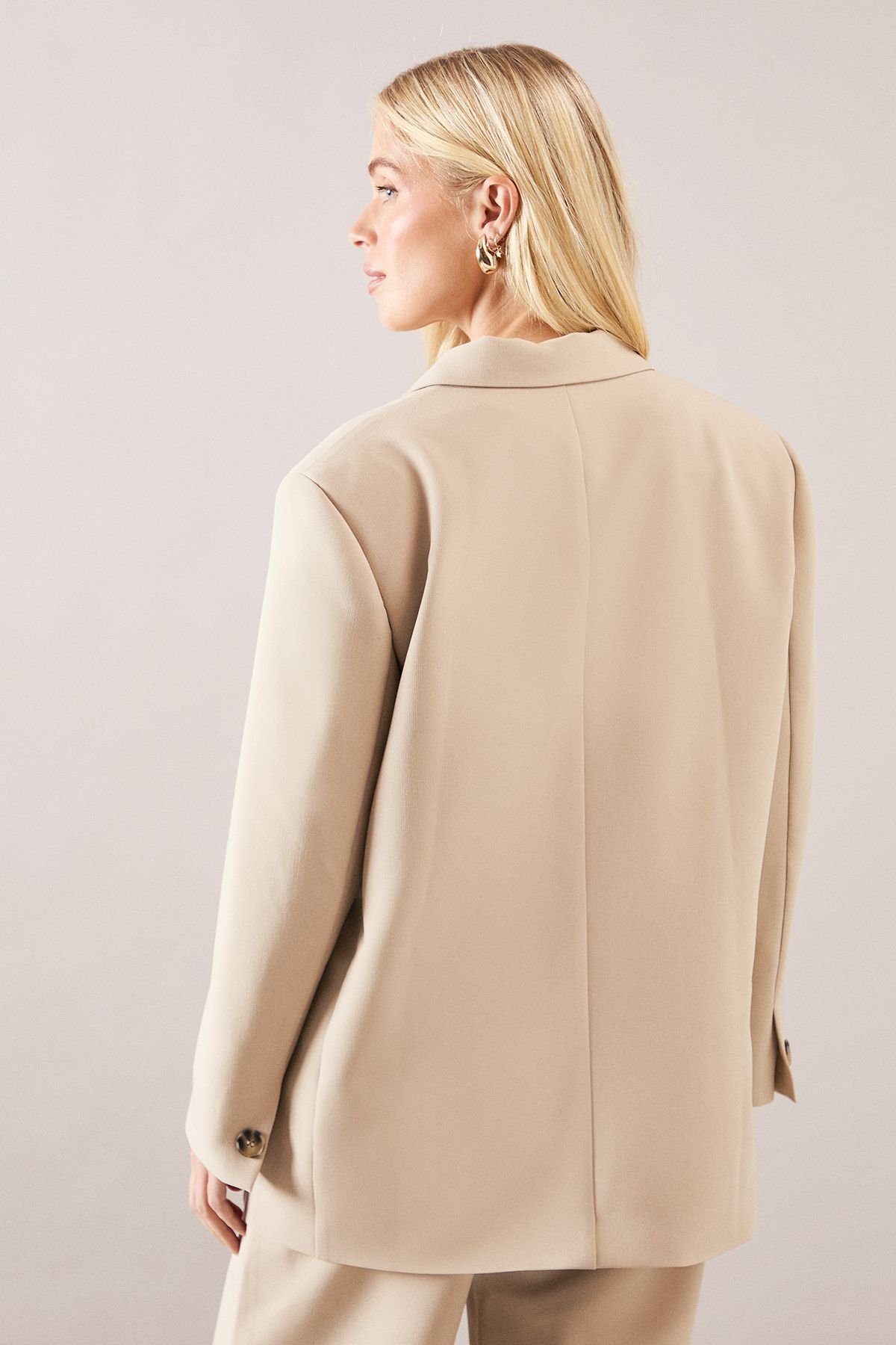 Wallis Wallis Women's Petite Single Breasted Two Button Blazer in Taupe - 4