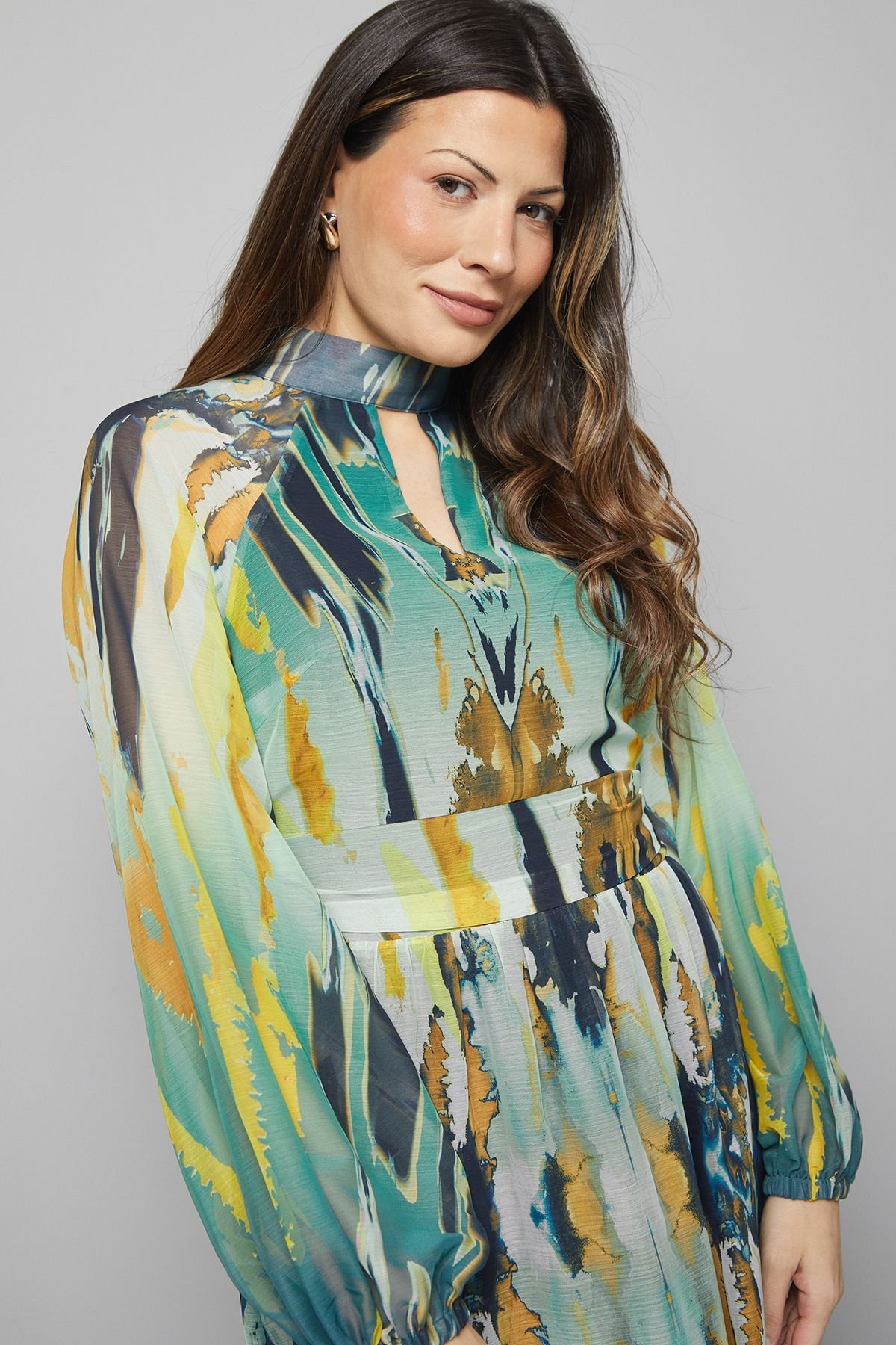 Wallis Wallis Women's Abstract Tie Neck Midi Dress in Green - 4