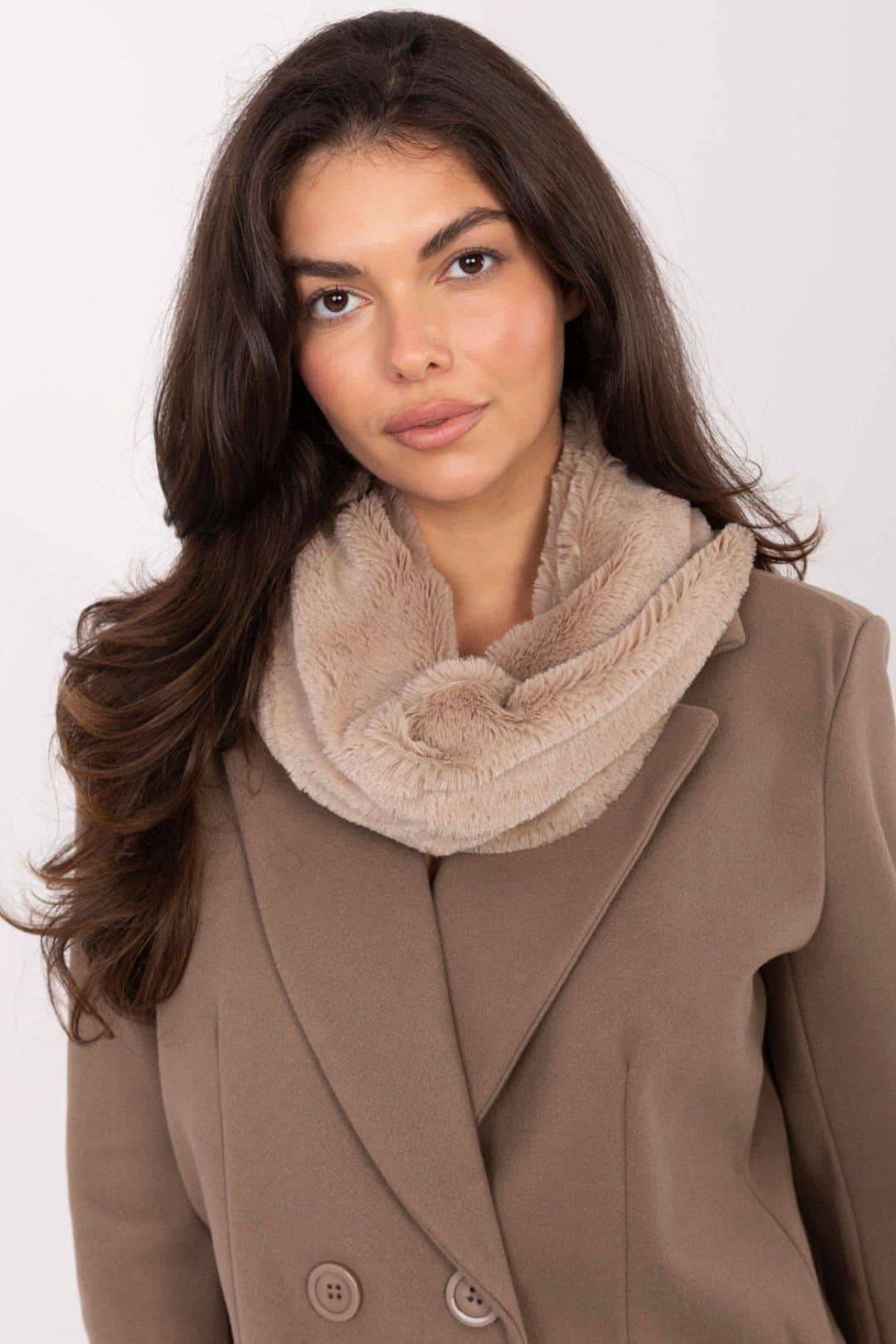 Love Lace Love Lace Women's Soft Fluffy Fur Infinity Scarf Neck Warmer for Winter Comfort in Beige