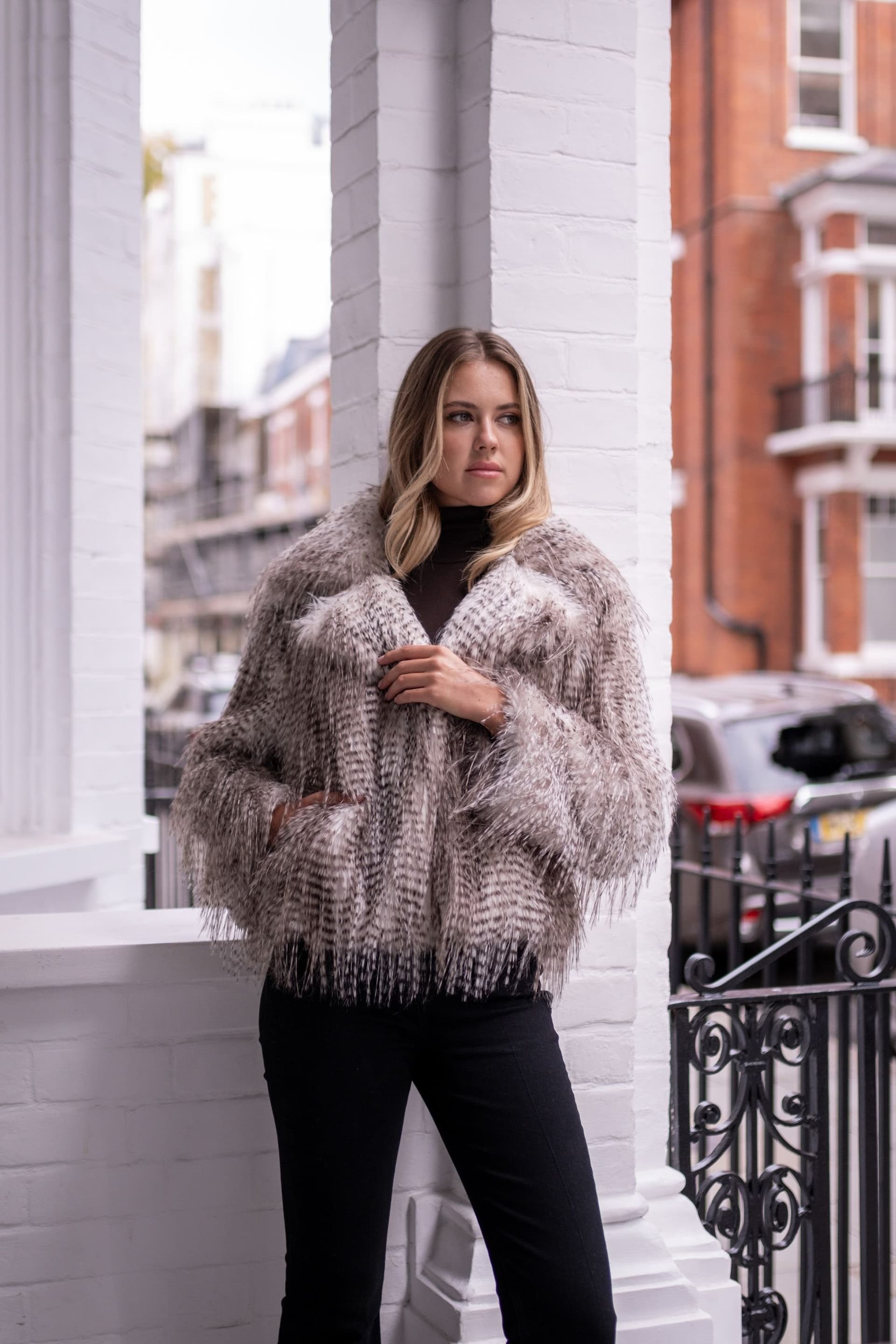 Gini London Gini London Women's Brown Snow Leopard Faux Fur Short Jacket