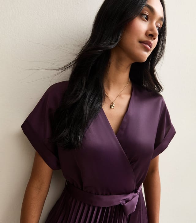 New Look Women's Dark Burgundy Satin Pleated Wrap Midi Dress New Look - 2