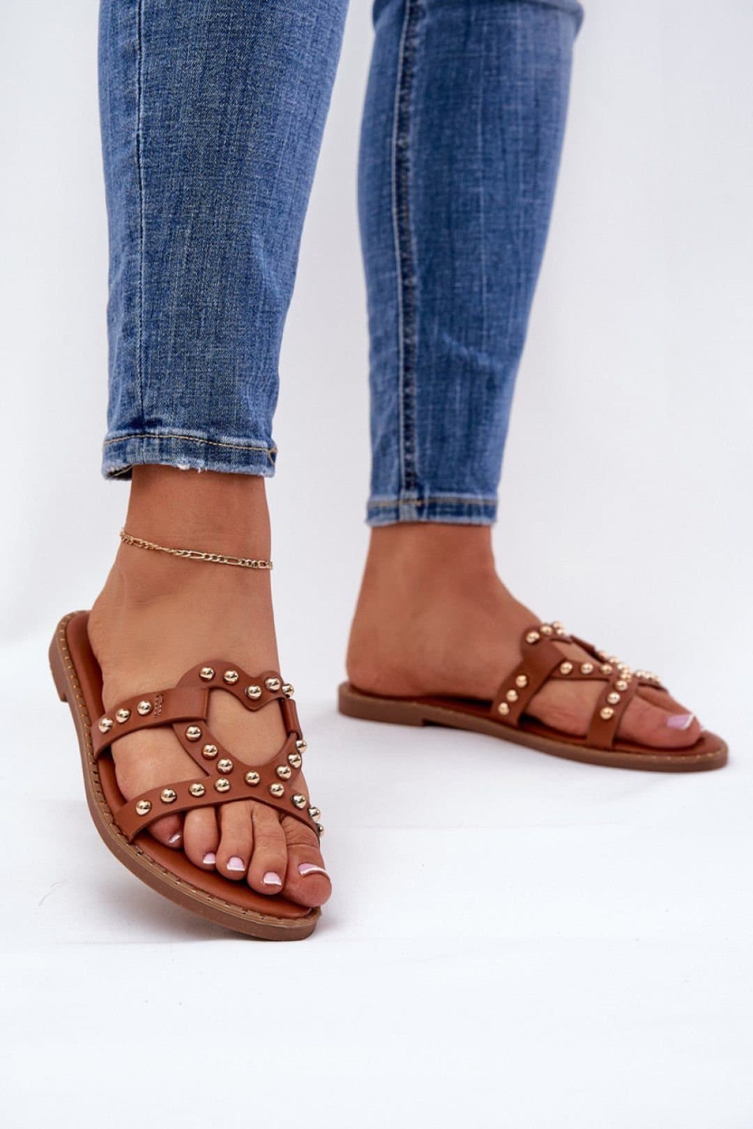 Love Lace Love Lace Women's Flat Heel Cutout Slip On Summer Sandals for Warm Days in Brown