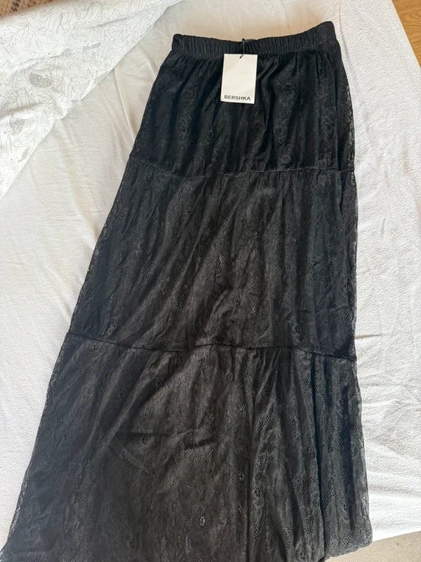 Bershka Bershka black lace skirt - 1
