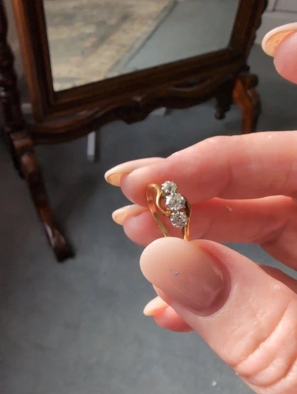 Diamond Diamond 18ct gold engagement ring - 1