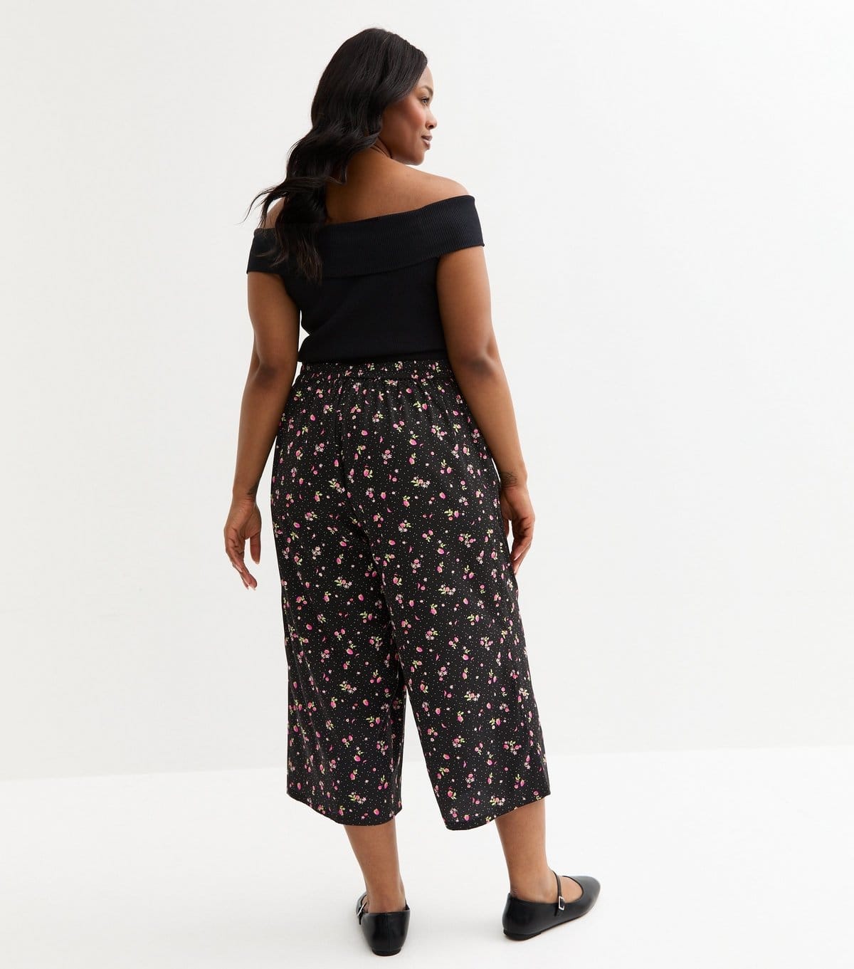 New Look Women's Plus Size Berry Fruits Cropped Wide Leg Trousers Curves New Look - 4