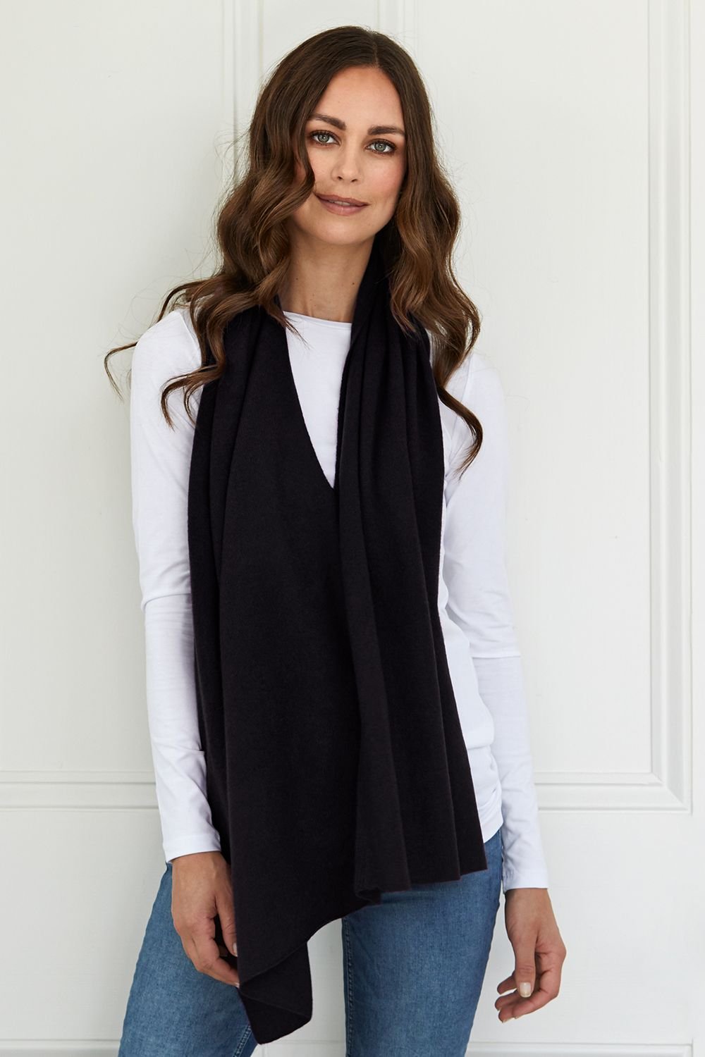 Cove Cove Women's Lucy 4-way Cashmere Poncho in Black - 4