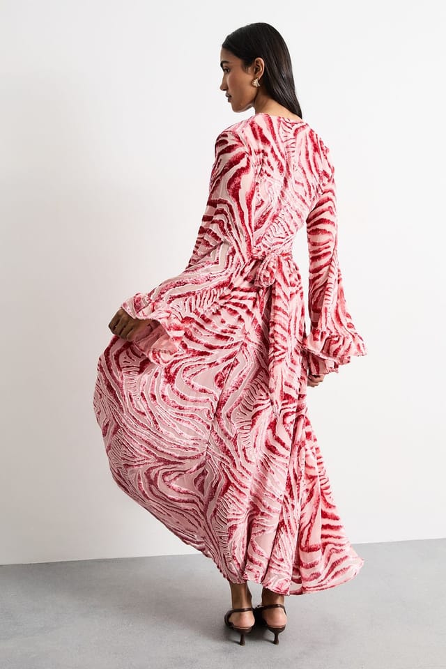 Warehouse Warehouse Women's Burnout Velvet Plunge Neck Flared Sleeve Belted Maxi Dress in Red - 3