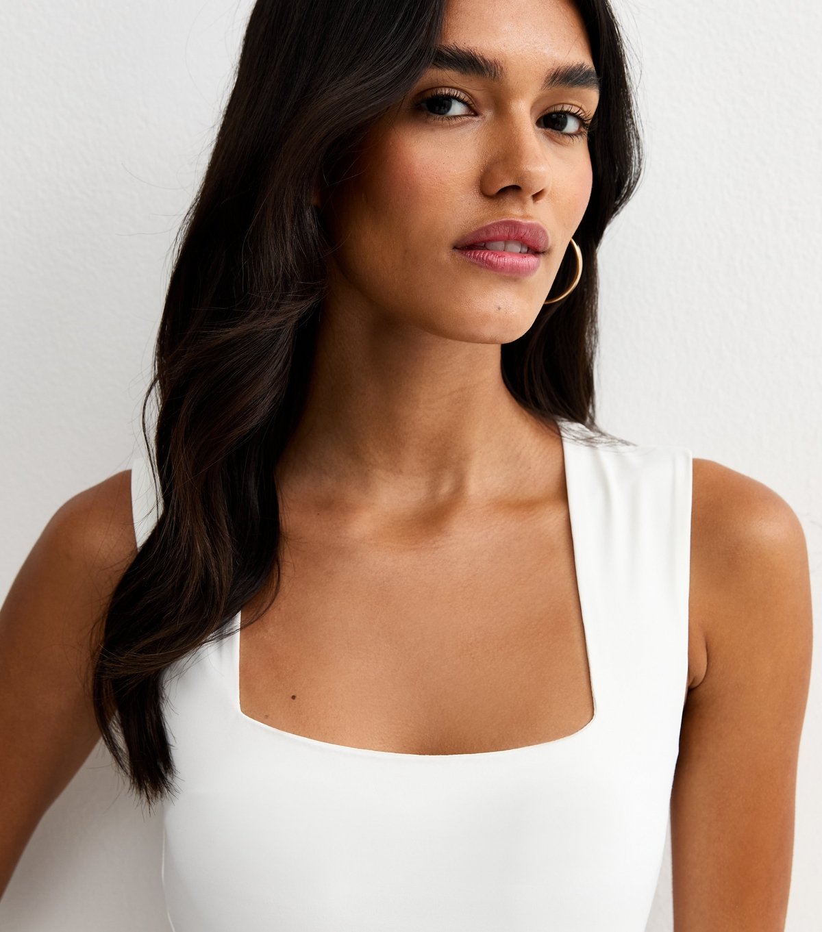 New Look Women's White Slinky Square Neck Sleeveless Bodysuit New Look - 2