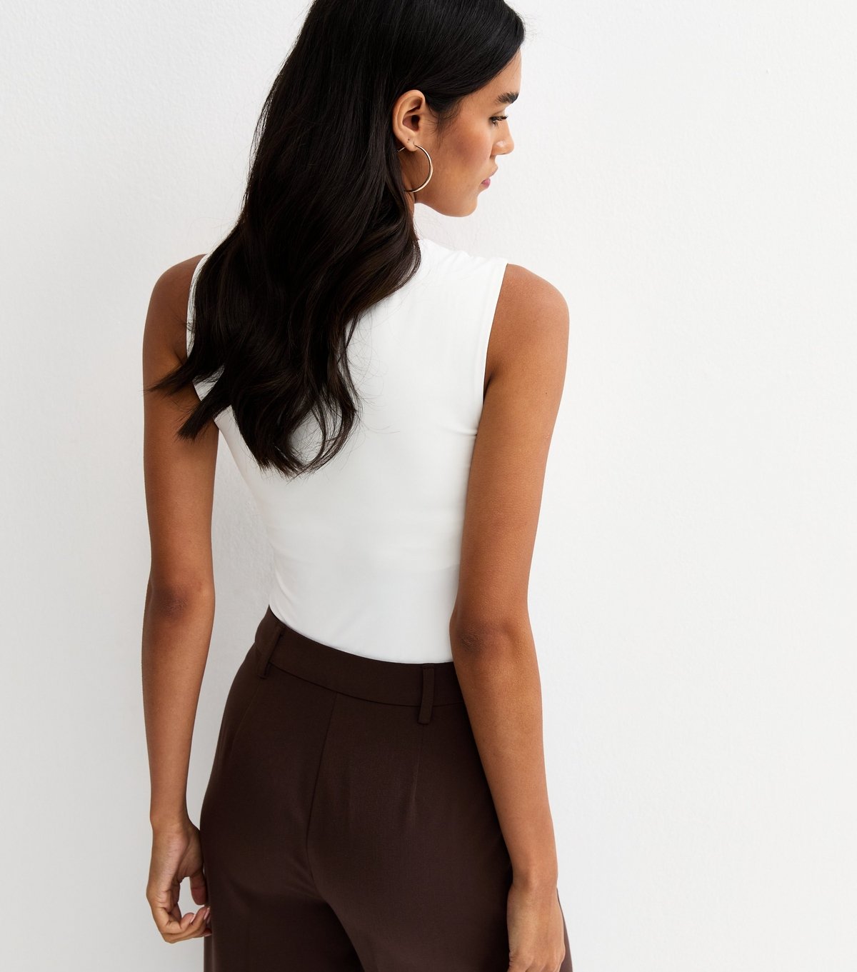 New Look Women's White Slinky Square Neck Sleeveless Bodysuit New Look - 4