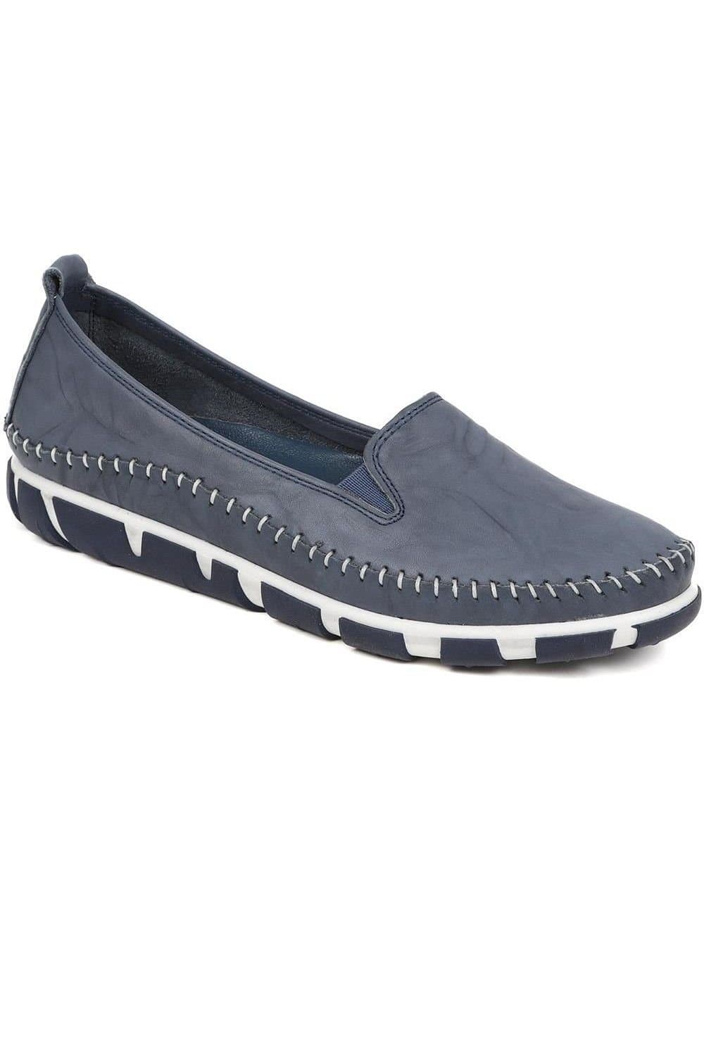 Pavers Pavers Women's Slip-On Leather Pumps in Navy