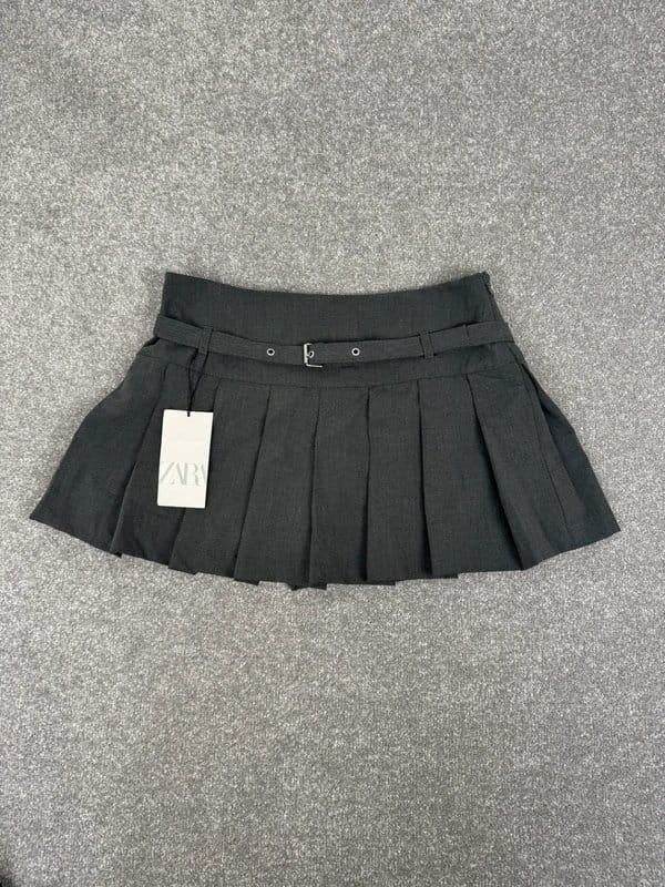 Zara Grey Pleated Mini Skort with Belt | Office Work Smart Casual