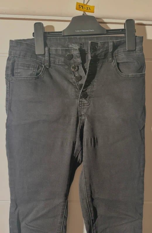 Mila Mila Premium Grey Button Fly Jeans – Size M (EU 38)