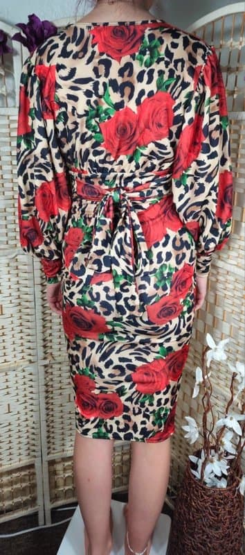 Boohoo Boohoo Leopard Print Red Rose Midi Dress – Size 10