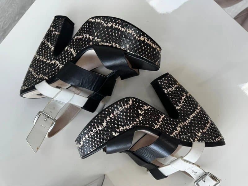 Topshop Topshop Black & White Wedge style sandals (5/38)