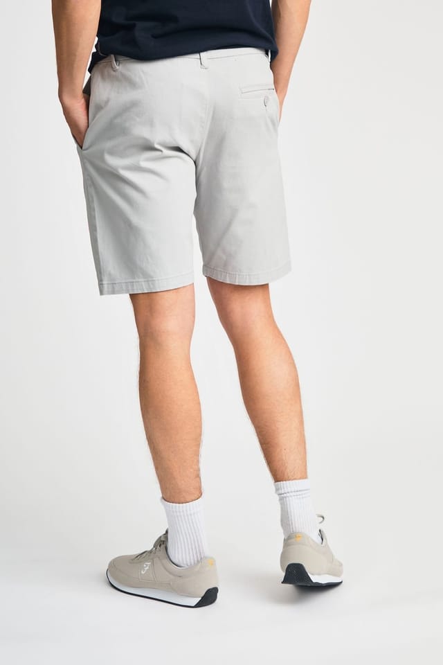 French Connection French Connection Men's Cotton Chino Shorts in Light Grey - 2