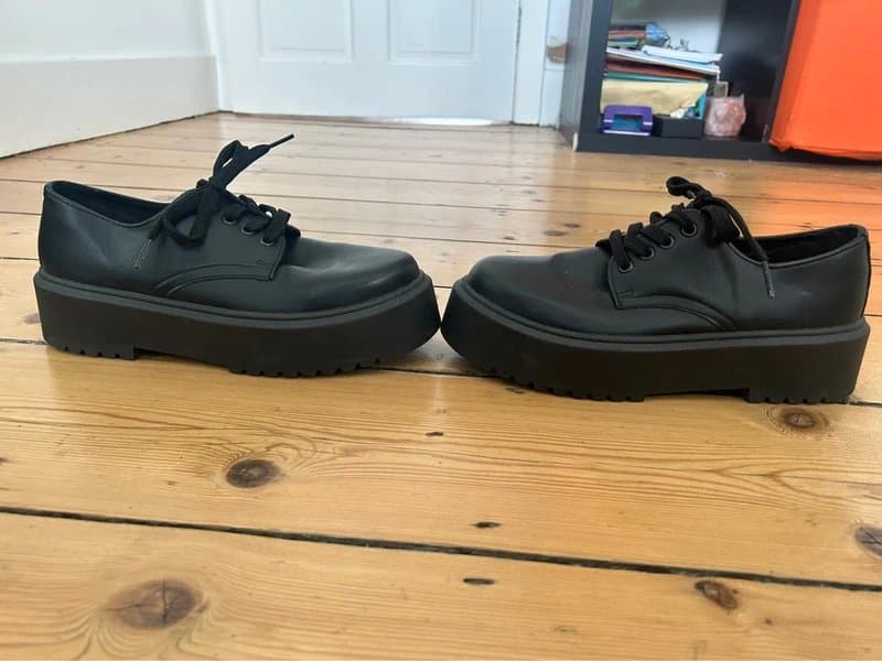 ASOS ASOS lace up brogues