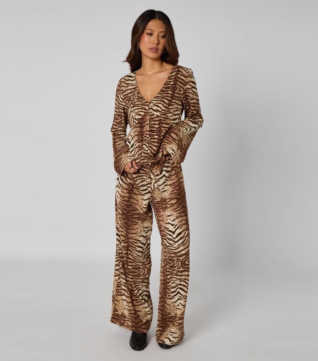 Urban Bliss Women's Brown Zebra Print Flared Sleeve Top Urban Bliss New Look - 3