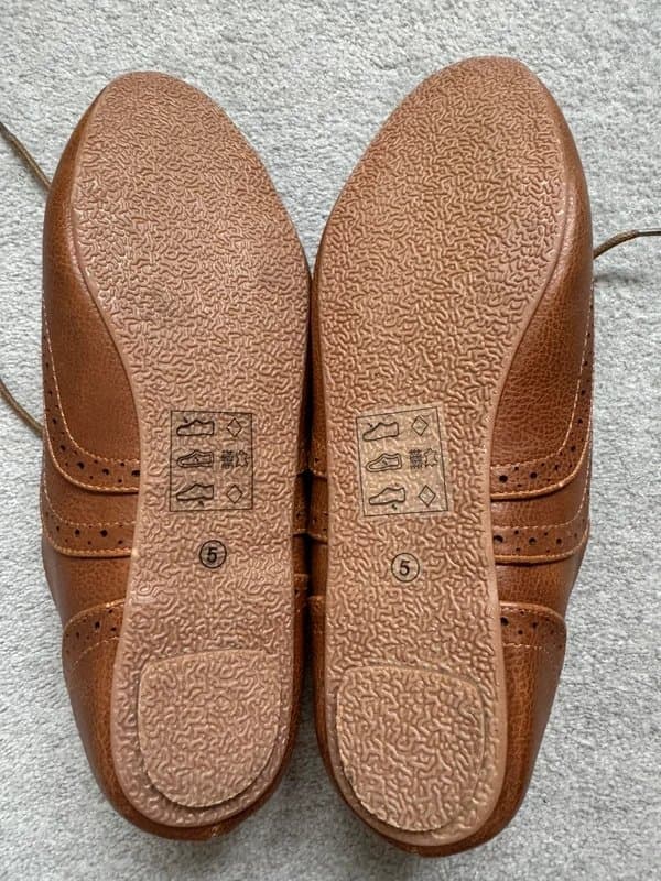 ASOS ASOS - Brogue Style Brown Shoes