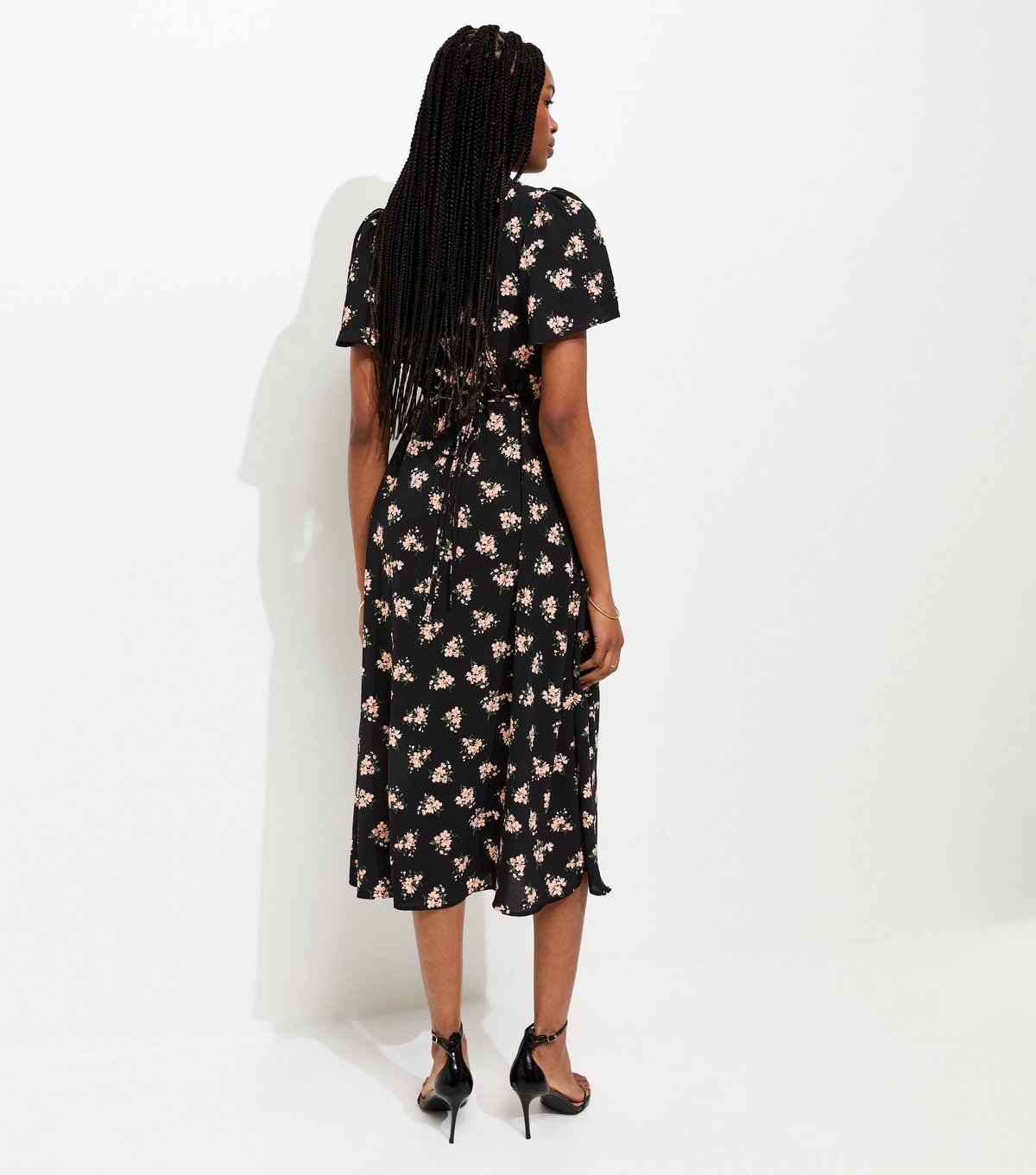 New Look Women's Black Floral Lace V-Neck Button Midi Dress New Look - 4