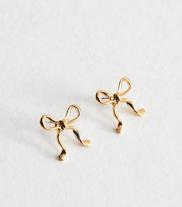 New Look Gold Tone Bow Shape Large Stud Earrings New Look - 3