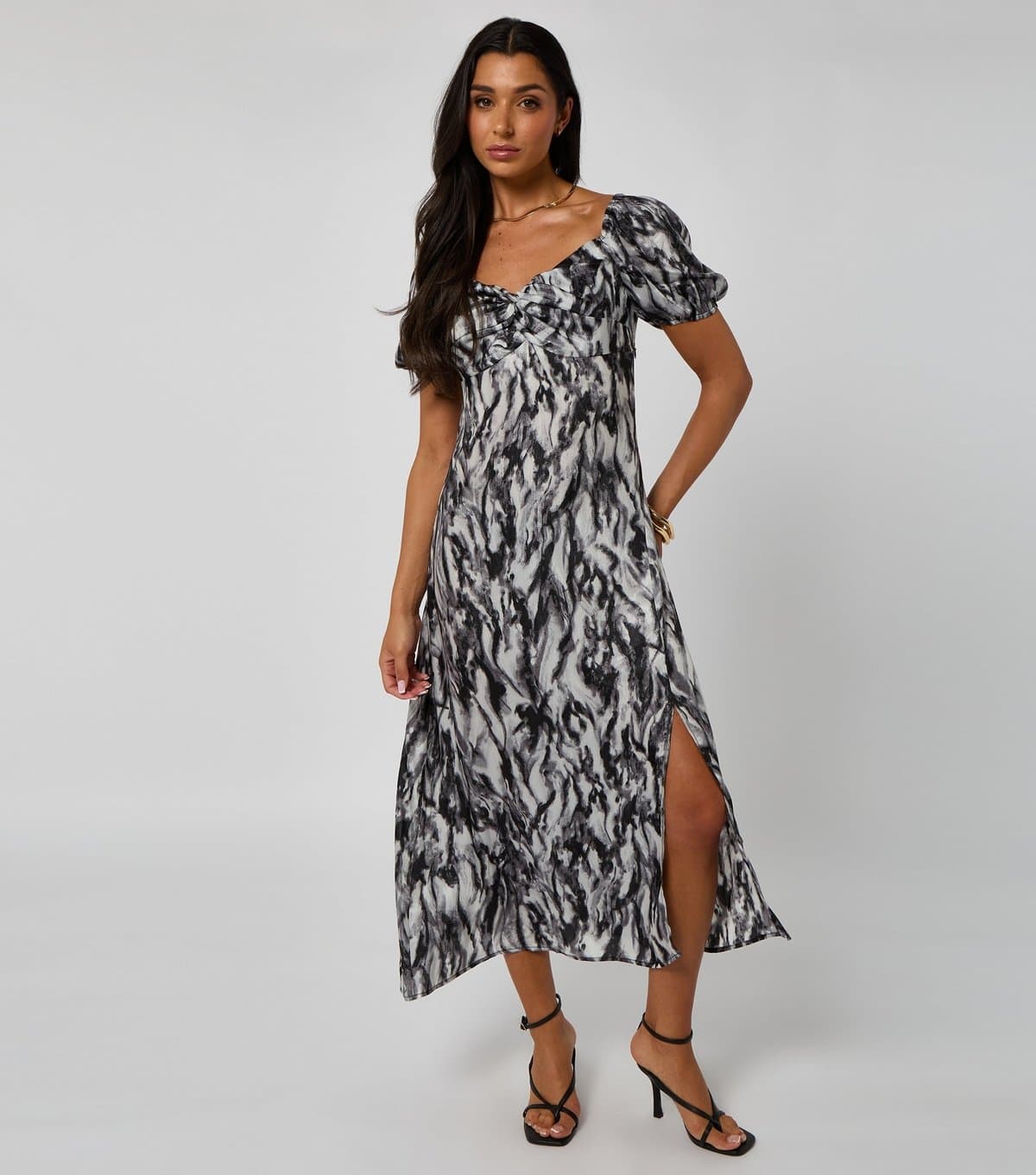 Urban Bliss Women's Black Printed Knotted Front Slit Hem Midi Dress Urban Bliss New Look