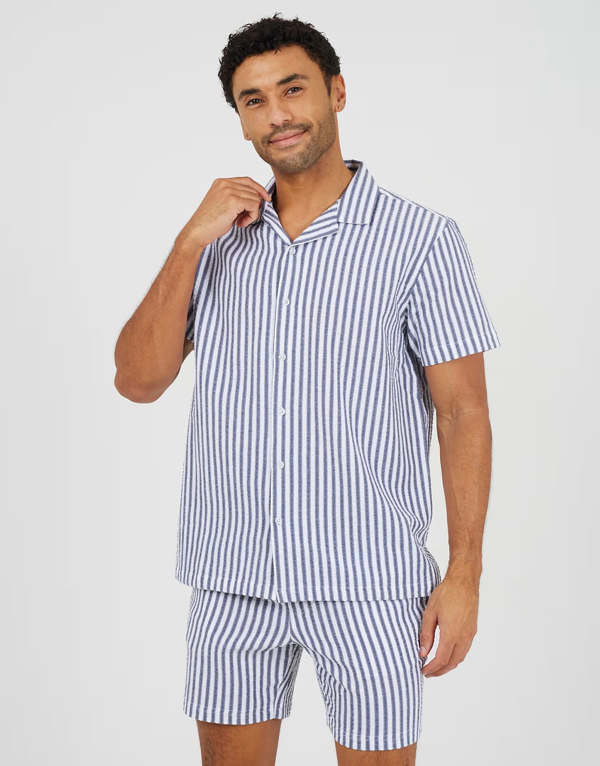 ASOS Brave Soul Cotton revere collar short sleeve shirt in navy - 1