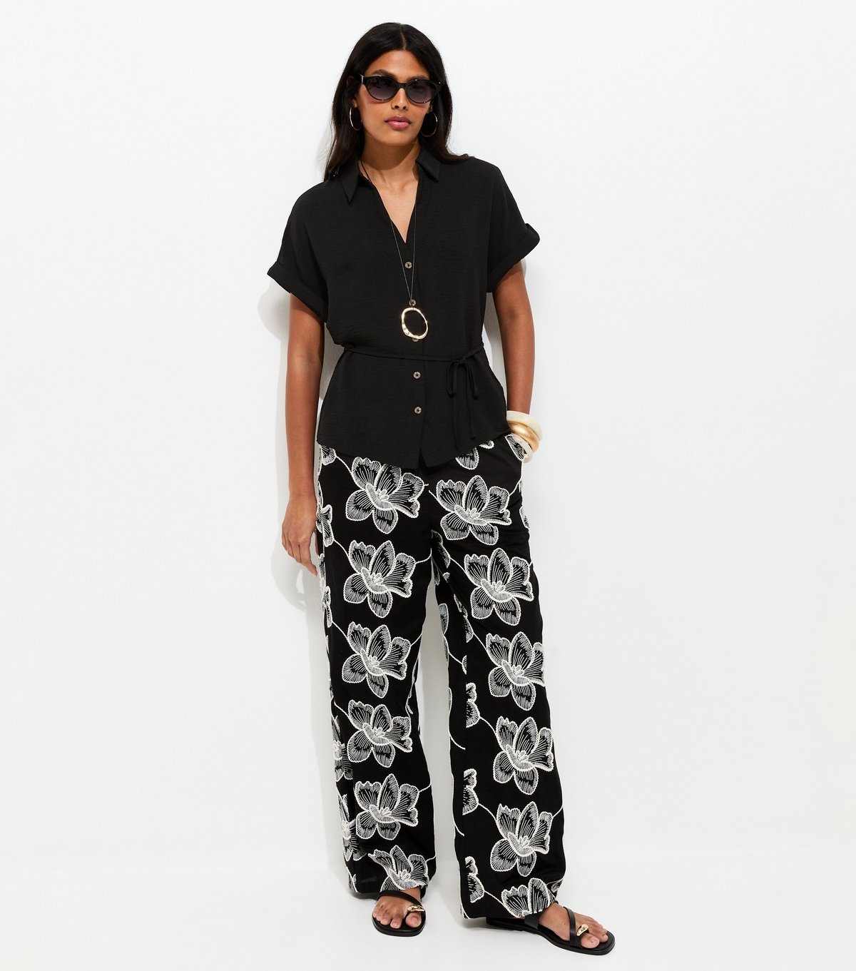 New Look Women's Black Belted Short Sleeve Shirt New Look - 2