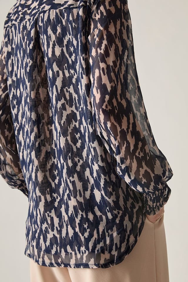 James Lakeland James Lakeland Women's Navy Abstract Print Blouse - 2