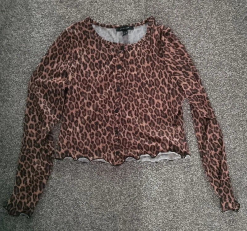 New Look Leopard print button top