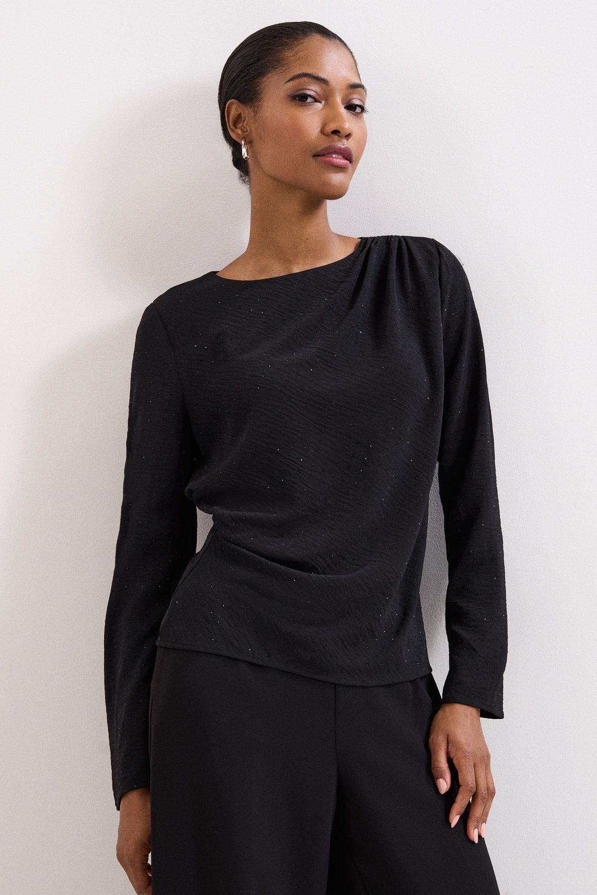 Phase Eight Phase Eight Women's Noa Drape Top in Black - 1