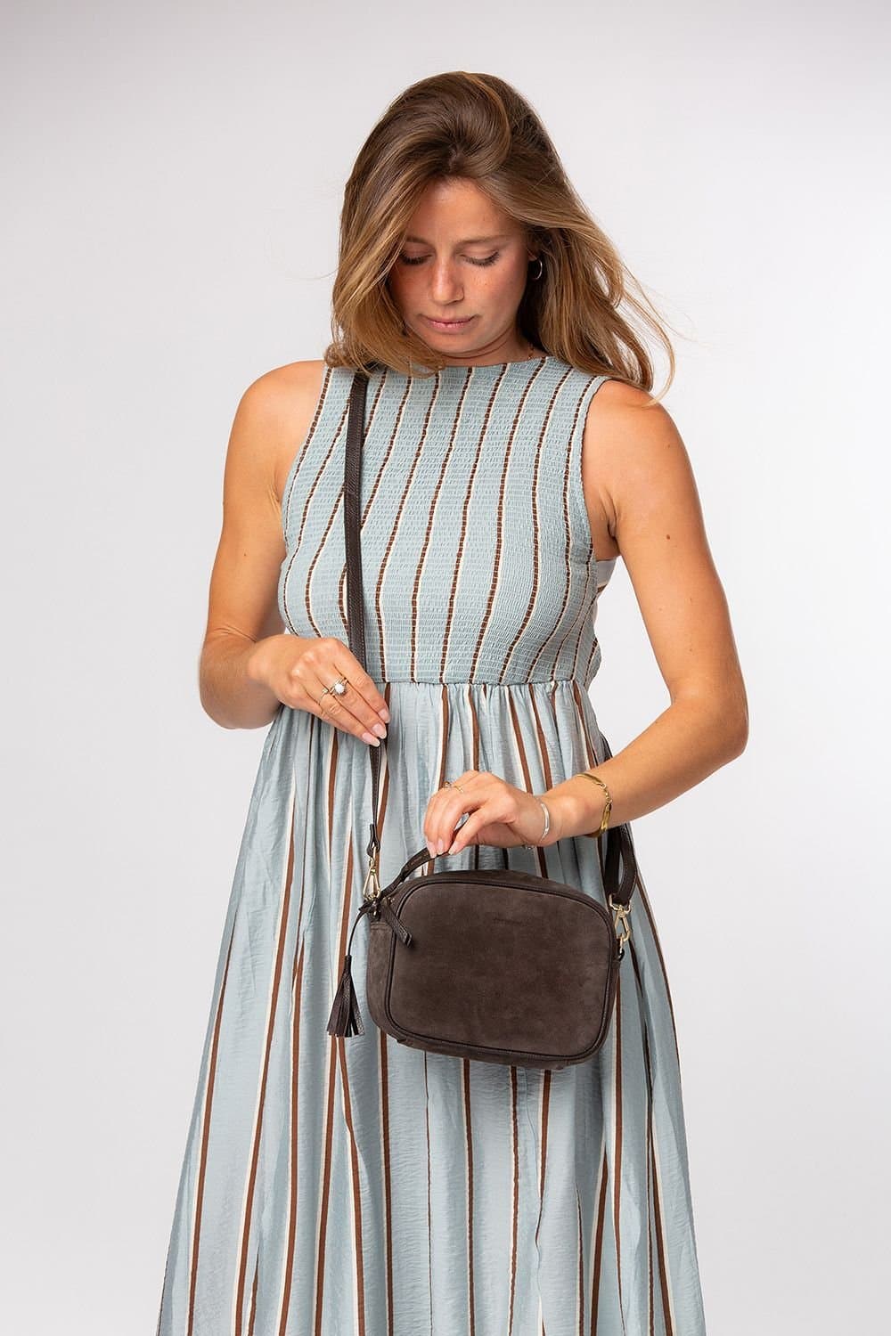 Pure Luxuries London Pure Luxuries London Dark Brown Suede Cross Body Bag