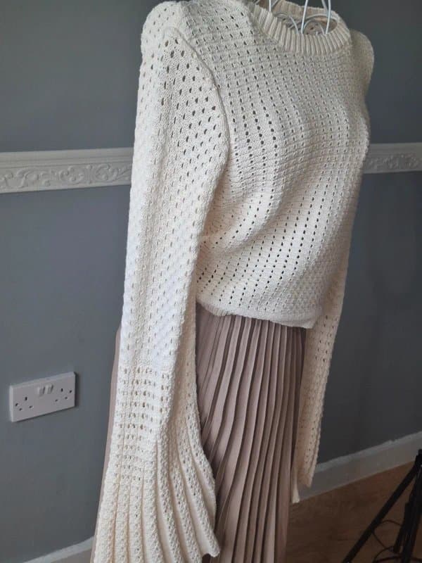 River Island NEW River Island Cream Crochet Knit Jumper with Flared Bell Sleeves – Size M (NWOT)