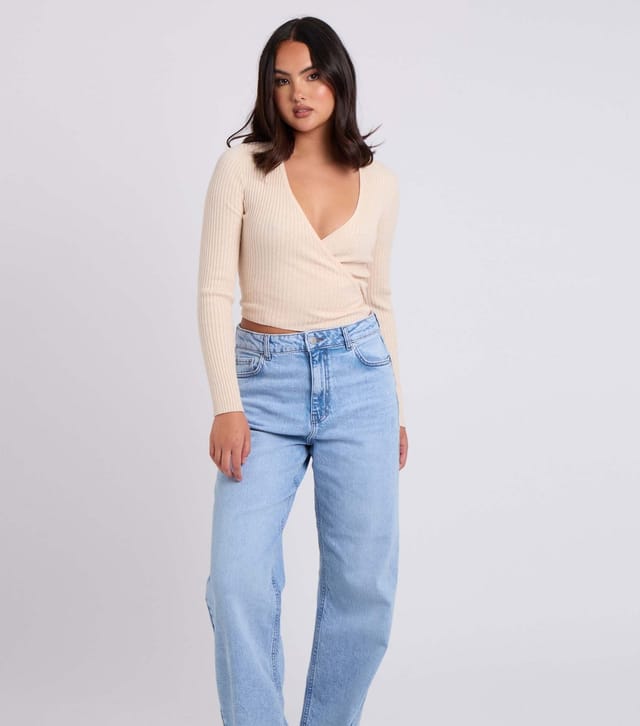 Urban Bliss Women's Cream Cropped Wrap Cardigan Urban Bliss New Look - 2