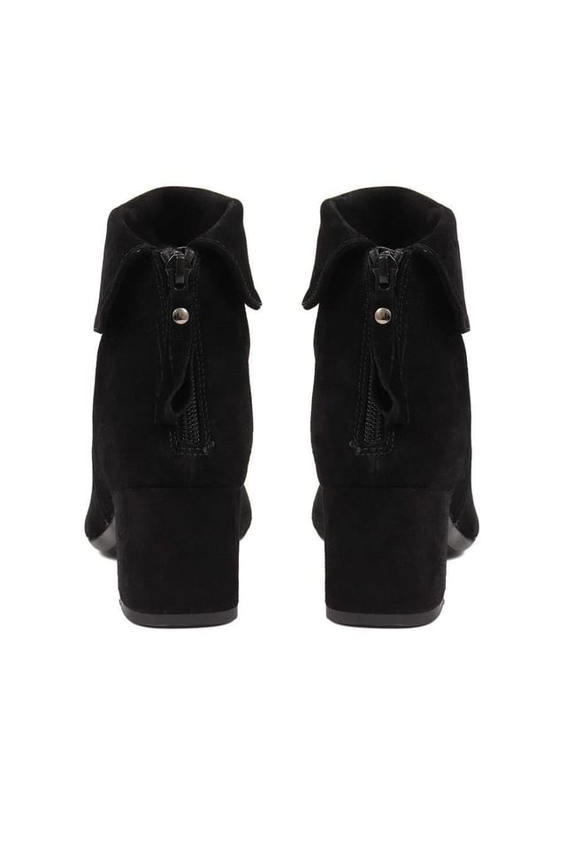 Jones Bootmaker Jones Bootmaker Women's Lylah Heeled Ankle Boots in Black - 3