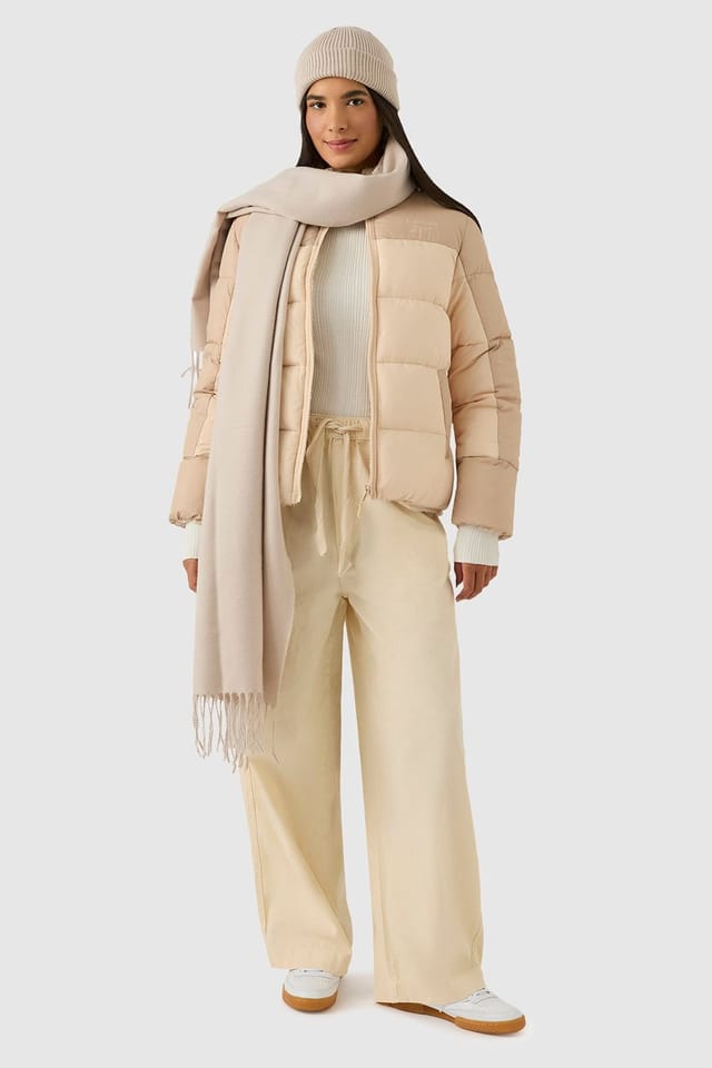 Reebok Reebok Women's Reversible Puffer in Off-White - 3