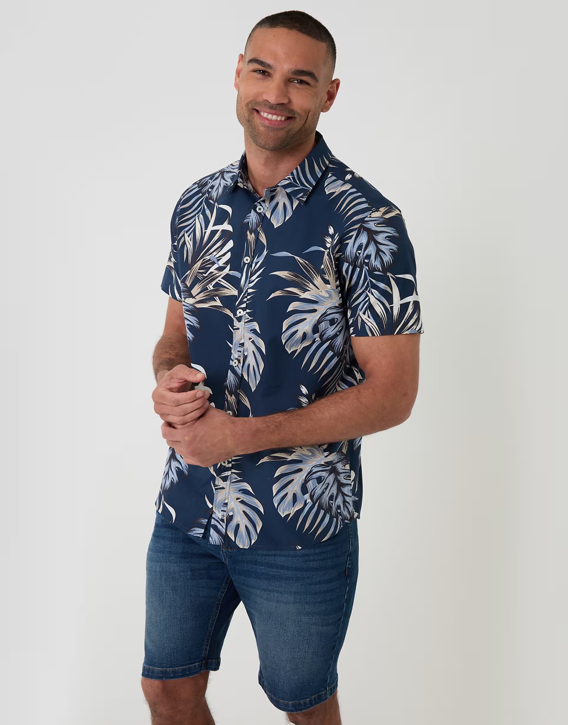 ASOS Threadbare Leaf print cotton short sleeve shirt in navy