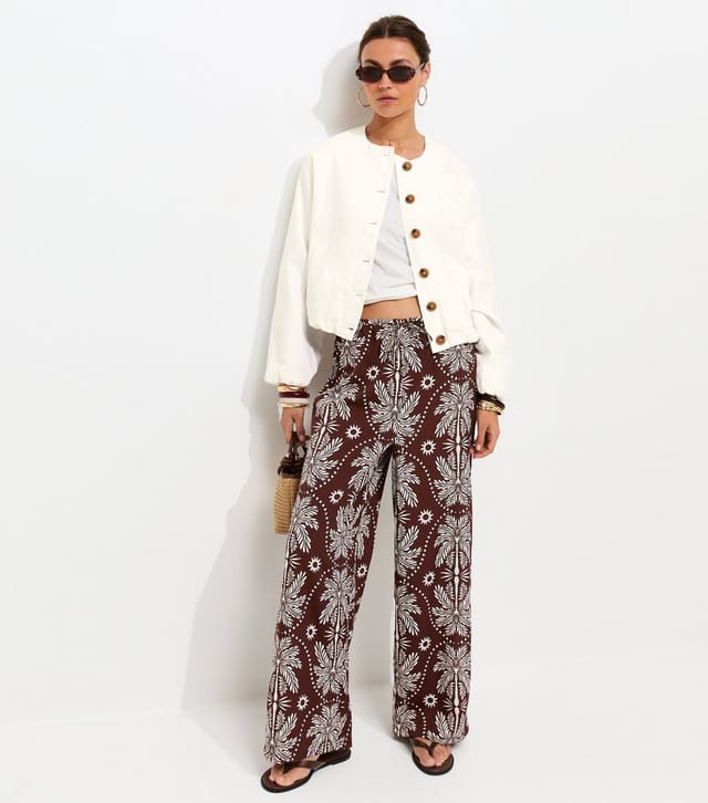 New Look Women's White Linen Blend Button Through Bomber Jacket New Look - 3