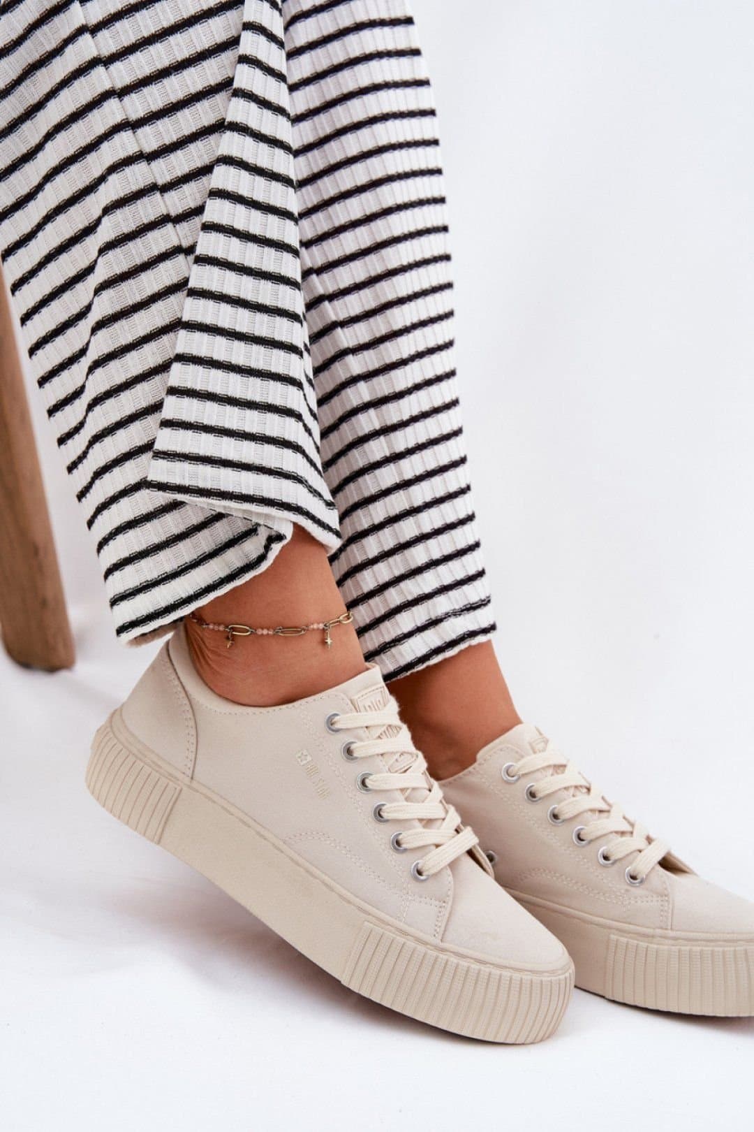 Love Lace Love Lace Women's Big Star Platform Sneakers Textile Everyday Casual Shoes in Beige
