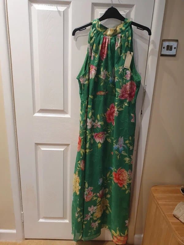 Oasis Oasis halter neck maxi dress
