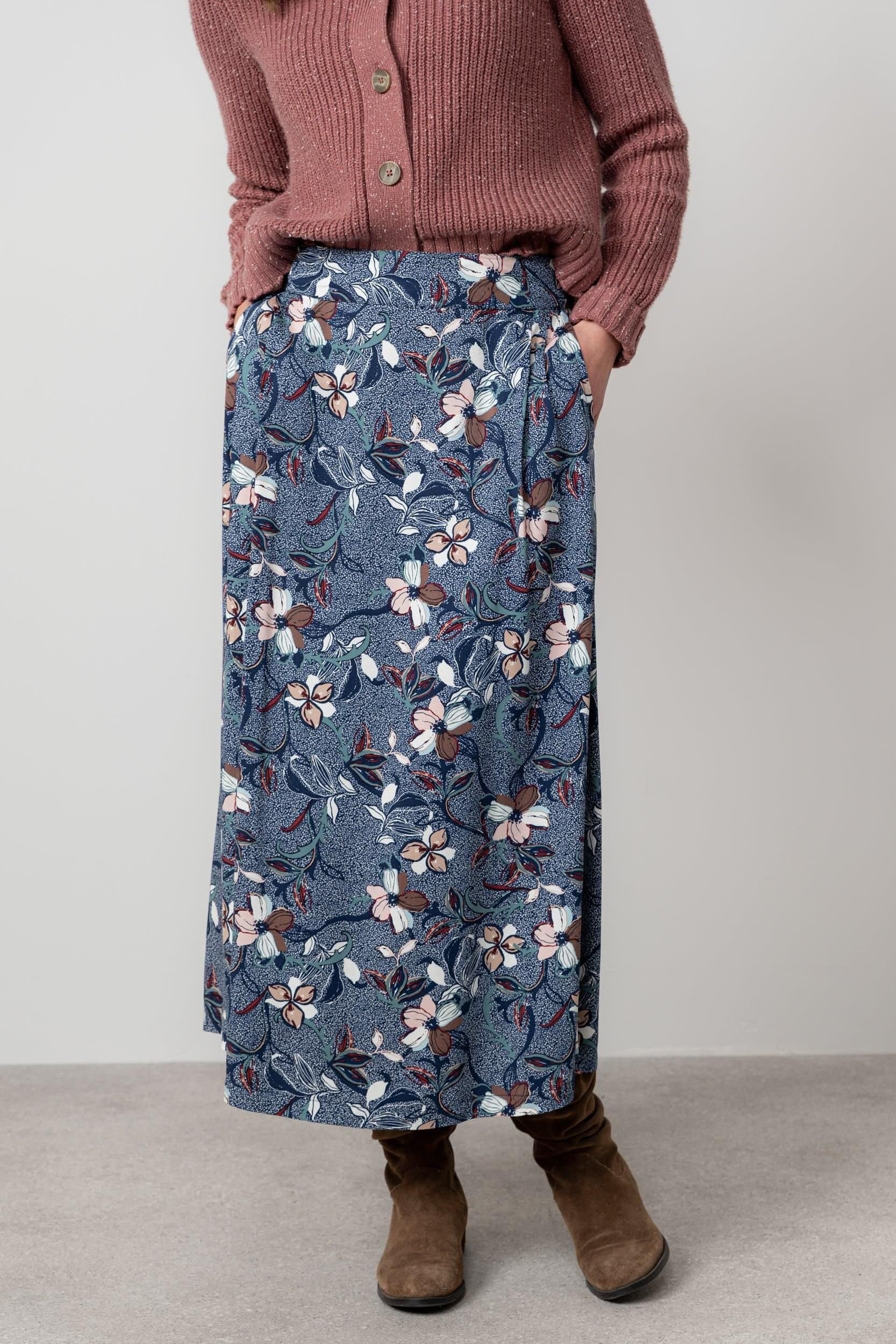 Lily & Me Lily & Me Women's Alice Printed Viscose Long Length Skirt with Seersucker Effect Fabric in Navy
