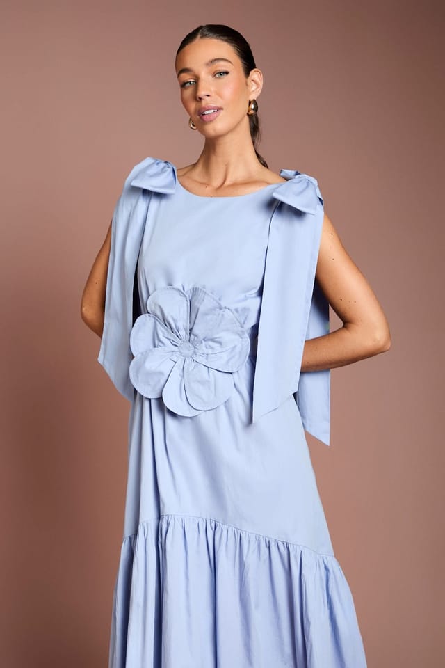 Coast Coast Women's Bow Shoulder Floral Corsage Detail Dress in Cornflower Blue - 2
