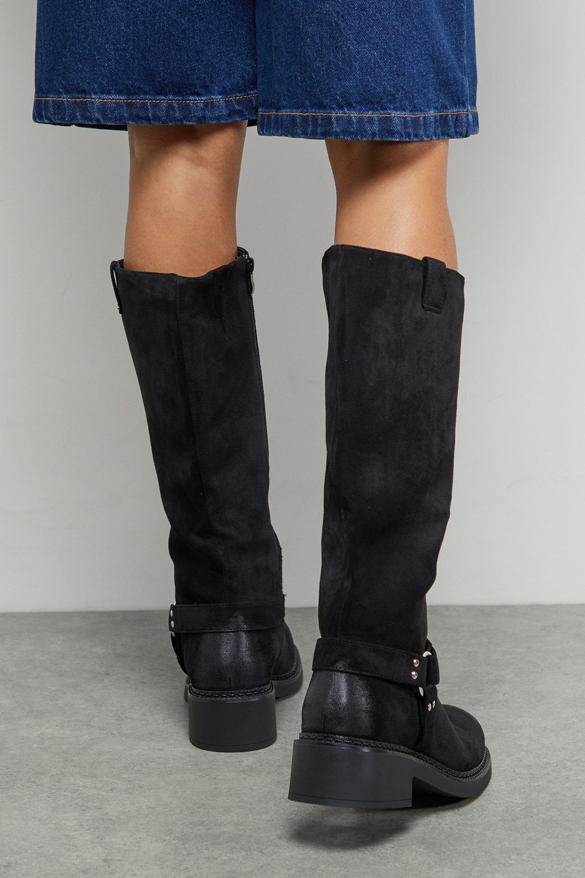 Faith Faith Women's : Bia Faux Suede Knee High Biker Boots in Natural Black - 4