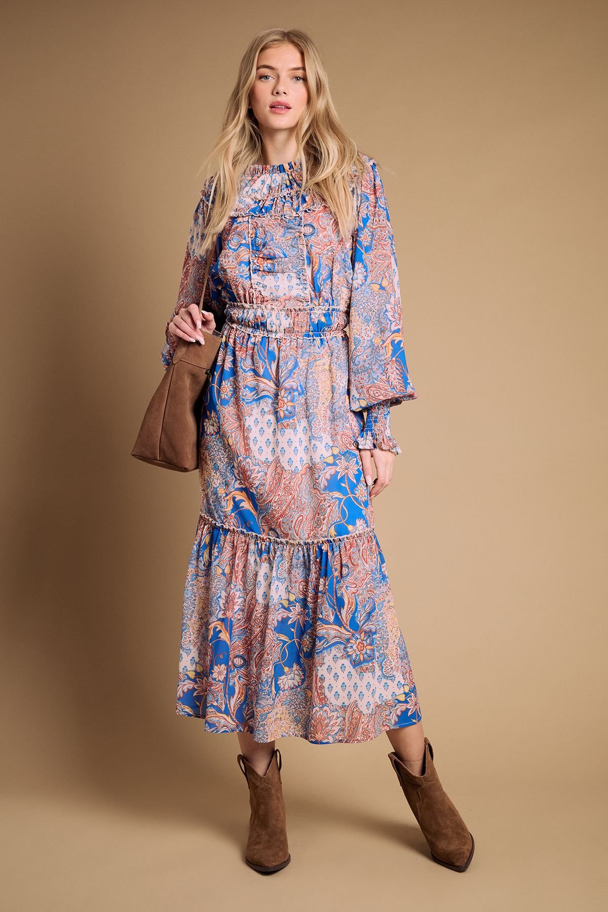 Oasis Oasis Women's Amber Real Suede Western Ankle Boots in Mocha - 2