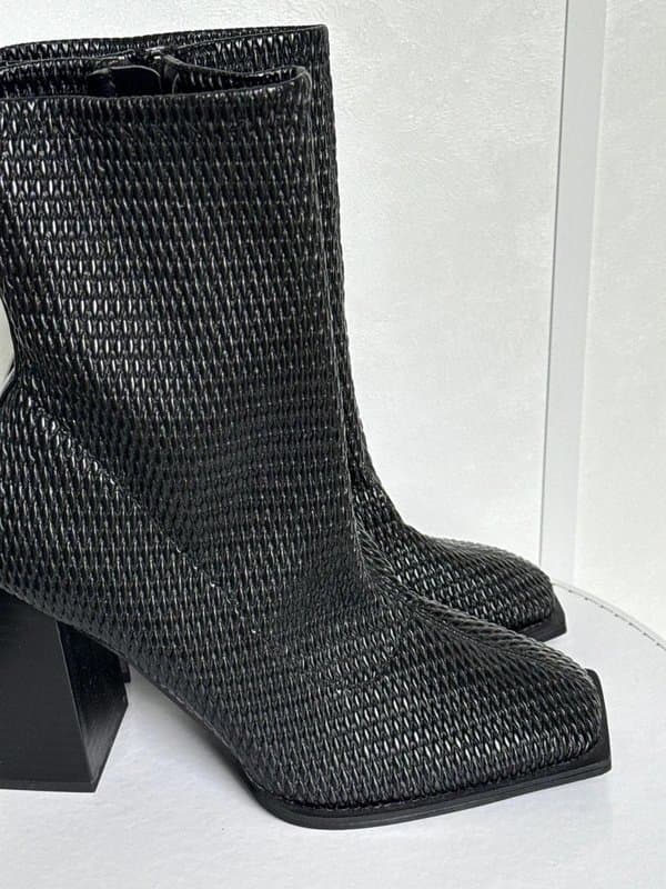 Topshop Topshop square toe high chunky platform heel ankle boots uk 5