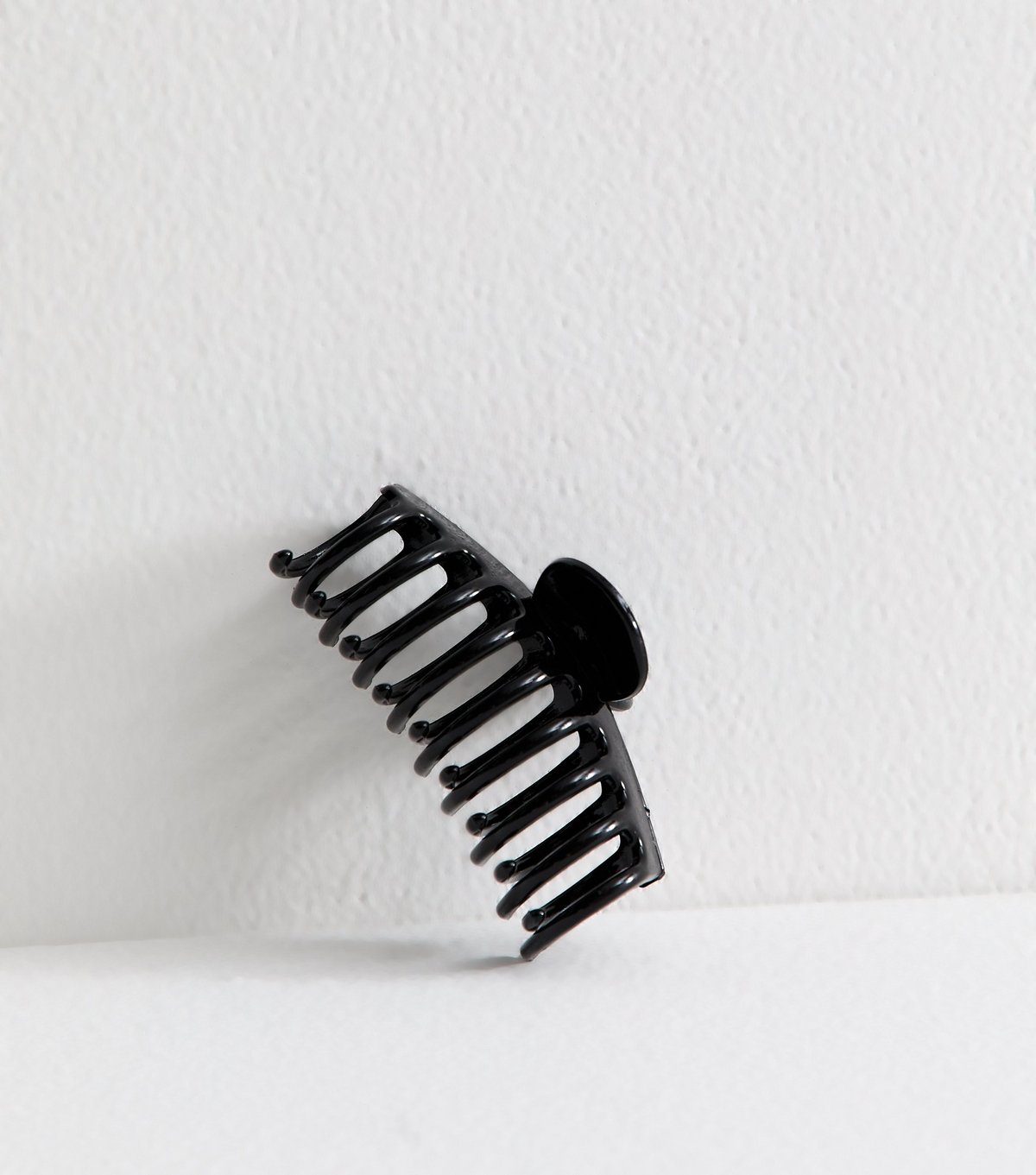 New Look Black Shiny Small Banana Hair Clip New Look - 2