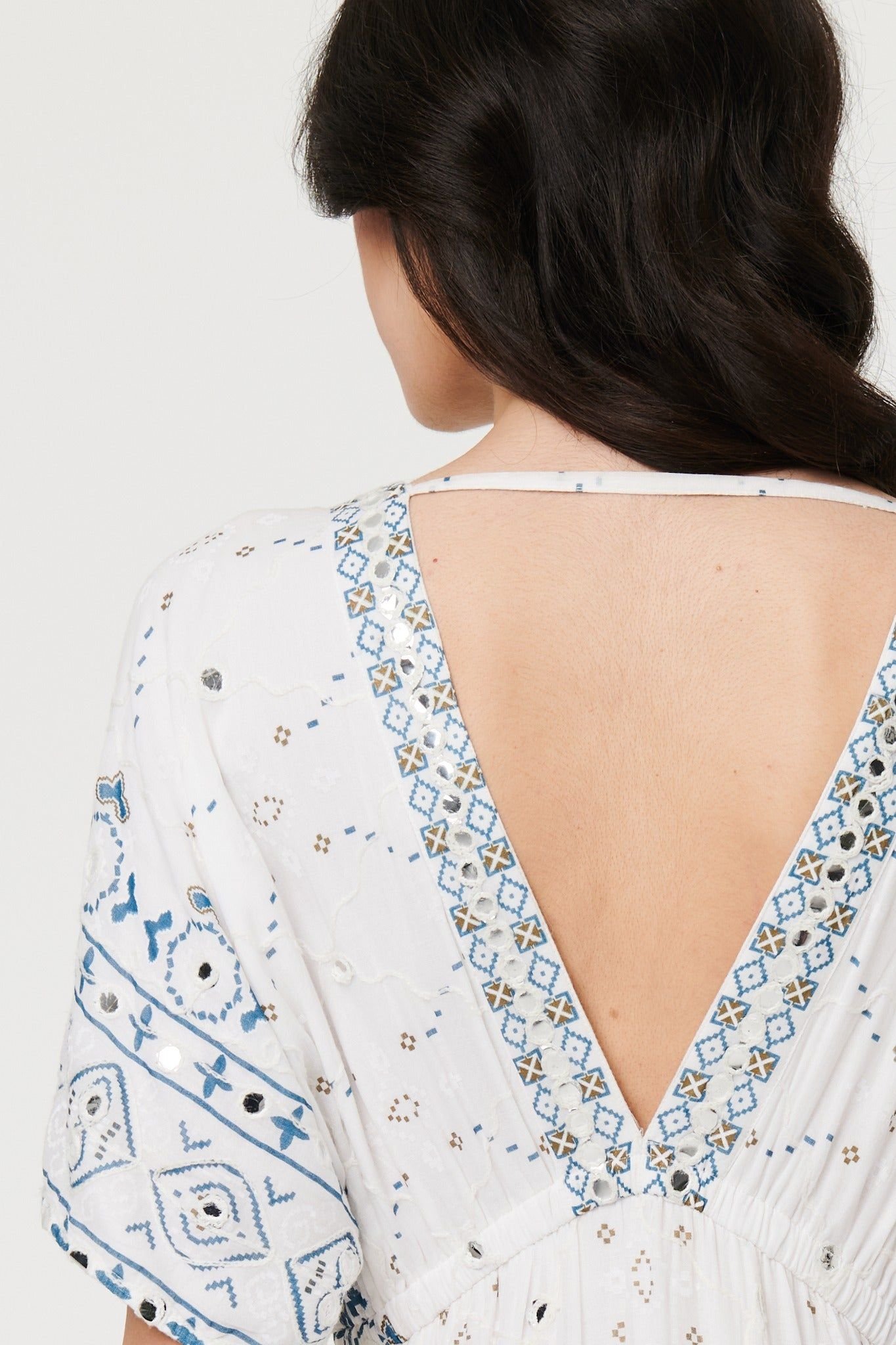 Izabel London Izabel London Women's Embellished Border Print Maxi Dress in White - 2