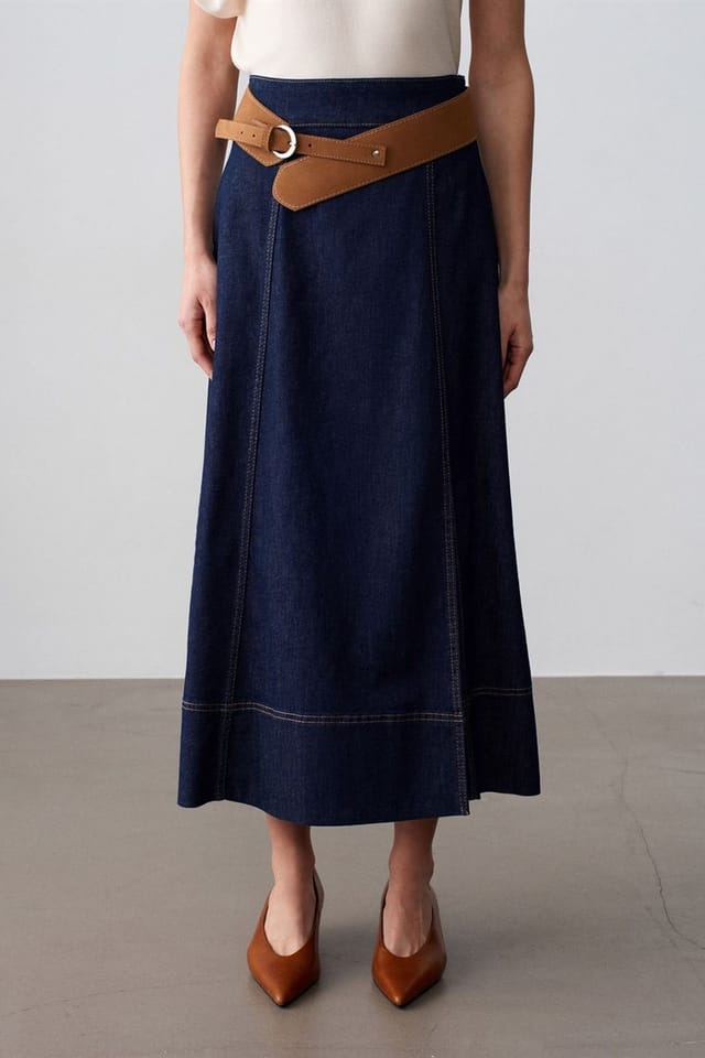 Dilvin Dilvin Women's High-Waist A-Line Denim Maxi Skirt With Belt in Dark Indigo - 3