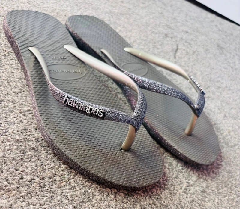 Havaianas Havaianas 39/40 grey silver glitter flip flops sandals holiday festival beach 6/7 same day post